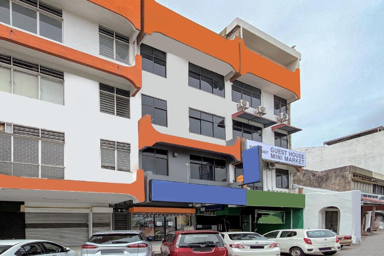 Spot On 90123 Rainbow Guest House George Town Exterior photo